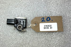 Ford Focus III priekšējais sadursmes sensors 8v4t-14b006-aa