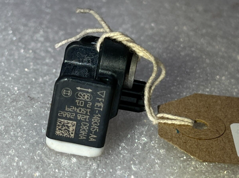Ford Focus III drošības spilvenu avārijas sensors aizmugurējais f1et-14b345-aa