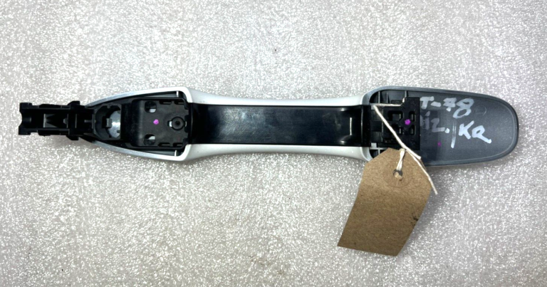 Toyota Yaris IV (XP210) Oriģināls ārējais aizmugurējais rokturis priekšējais kreisais labais