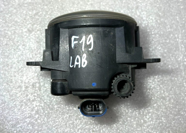 Ford Focus II priekšējais labais kreisais miglas lukturis 89210094