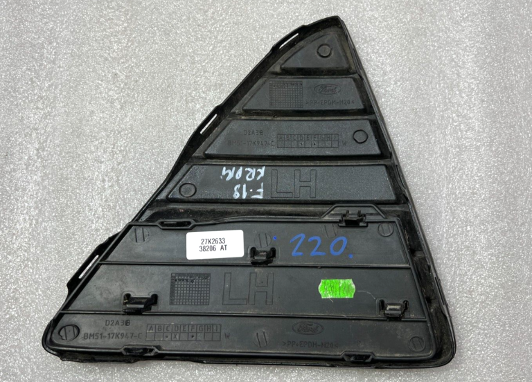 Ford Focus III ārējais ārējais trīsstūris priekšējais kreisais bm51-17k947-c