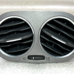 VW Tiguan Ventilācijas sprausla Ventilācijas kreisā 5M0819759