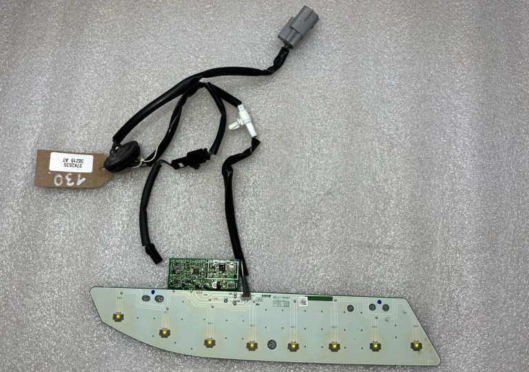 Remonta daļa Led vadības bloks Suzuki S-Cross 2013-2021 Ksenona lukturi KOITO