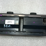 Audi A6 centrālās ventilācijas atveres sudraba krāsā 4B2820951
