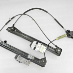 Oriģinālais MINI R56 R55 Priekšējais labās puses loga regulators 51332756084, 2756084