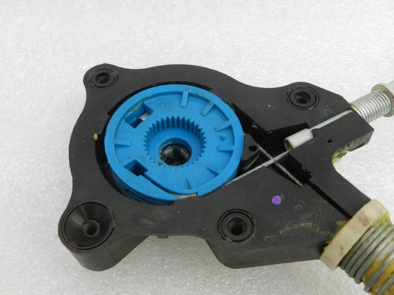 Oriģinālais MINI R56 R55 Priekšējais labās puses loga regulators 51332756084, 2756084