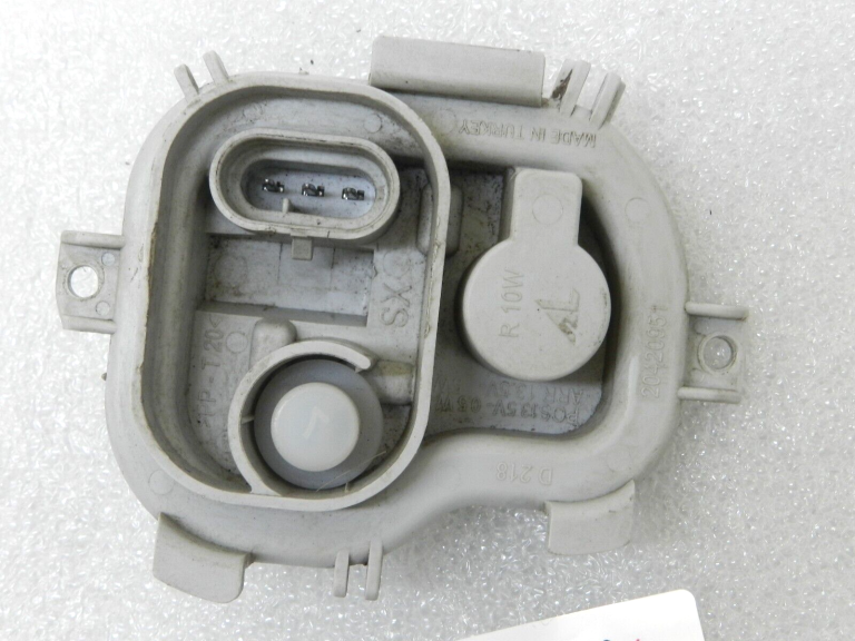 Oriģināls Alfa Romeo Giulietta 940 ārējais kreisais aizmugurējais lukturis 50513613