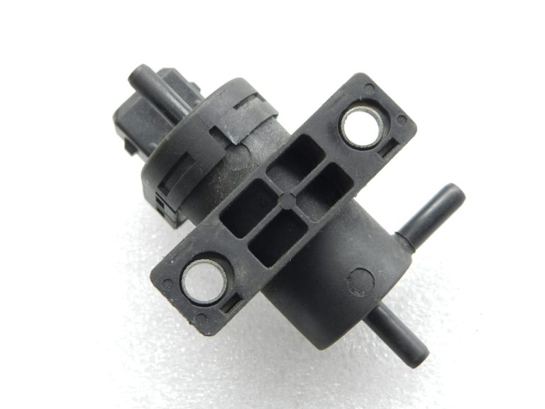 Mitsubishi Space Star Renault dCi dīzeļdegvielas solenoīda vārsta spiediena devējs 7700113709