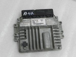 Chevrolet Cruze Orlando 2.0VCDi Дизельный блок управления двигателем ECU 25184305