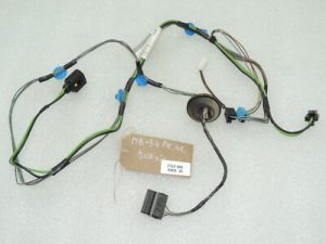 Mercedes Benz W169 A-klase II Priekšējo durvju instalācija priekšējā kreisā A1695403505
