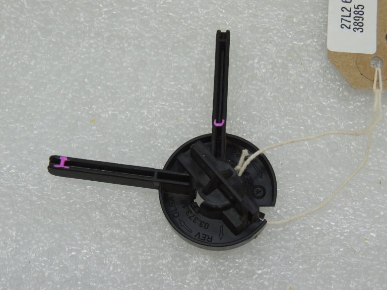 MINI R56 R57 Aizmugurējā luktura spuldzes ligzda 63212756178 2756178