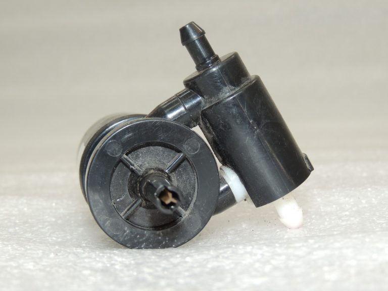 Oriģināls „Mini Cooper“ R55, R56, R57 stiklu mazgāšanas sūknis 67128377987 8377987