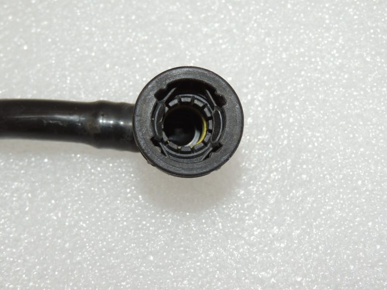 MINI R55 R55 R56 R57 R58 R59 R60 R61 1.6i elpošanas caurule 16122753134 2753134