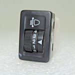 Suzuki priekšējo lukturu regulēšanas slēdzis 35180-51KA0 3518051KA0
