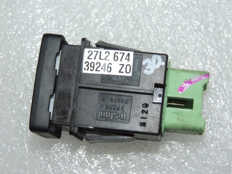 Suzuki priekšējo miglas lukturu slēdzis 37270-62JA0 3727062JA0
