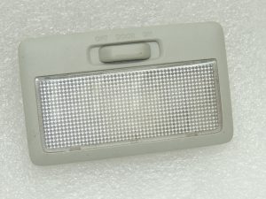 Suzuki SX4 S-Cross Interjera apgaismojuma jumta gaisma pelēka 36210-65J02-6GS