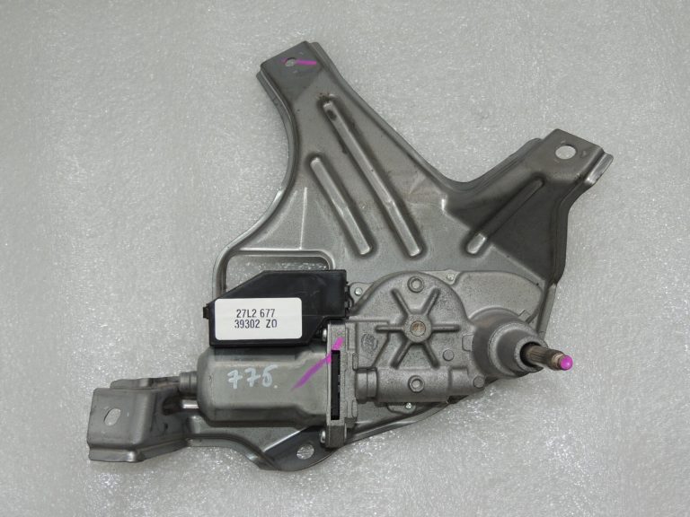 Toyota Yaris P13 Aizmugurējā tīrītāja motors 851300D190