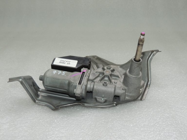 Toyota Yaris P13 Aizmugurējā tīrītāja motors 851300D190