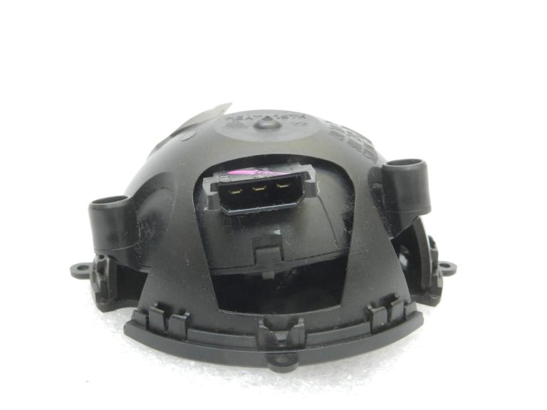 Toyota Yaris P13 Ārējo spoguļu servomotors 879400DB20