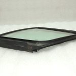 KIA Sportage QL Aizmugures kreiso durvju logs 83533F1000