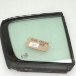 KIA Sportage QL Aizmugurējais labās puses durvju logs 83543F1000