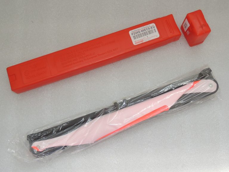 OEM Toyota brīdinājuma trīsstūris PZ49S-00EC0-EU