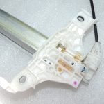 Toyota Yaris P13 Aizmugurējā loga regulators pa labi 69830K0020