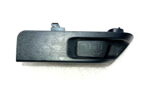 Toyota Yaris IV (XP210) Rokturis degvielas uzpildes vāka atvēršanai 7730612020