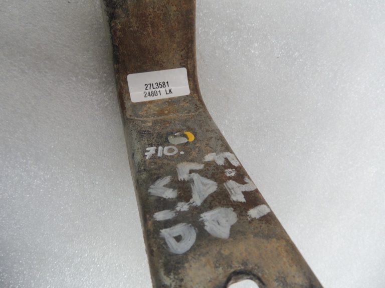 Ford Ranger P375 Pakāpiena kronšteins centrālais labais kreisais 2262896