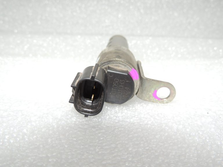 Oriģināls Toyota 1.6 1.8i 2.0 2ZR-FAE Ieplūdes solenoīda vārsts 153300T050
