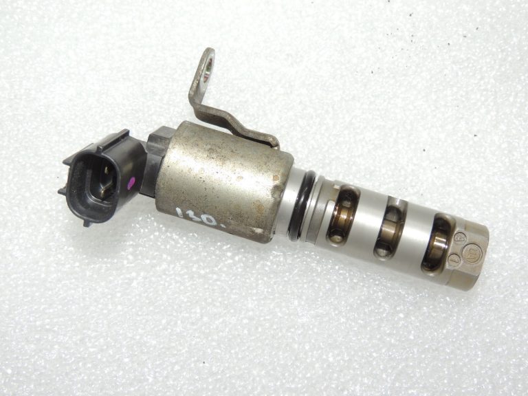 Oriģināls Toyota 1.6 1.8i 2.0 2ZR-FAE Izplūdes gāzu solenoīda vārsts 153300T060