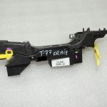 Toyota Avensis T27 R2 Ārējo durvju rokturu turētājs aizmugurējais kreisais 6920405042