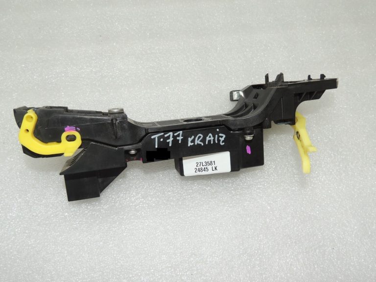 Toyota Avensis T27 R2 Ārējo durvju rokturu turētājs aizmugurējais kreisais 6920405042