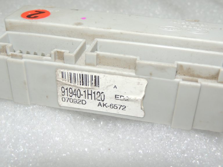 Kia Ceed ED drošinātāju kārbas vadības bloks 91940-1H120