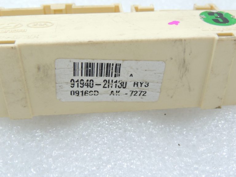 Hyundai i30 FD 1.4i vadības bloks 91940-2H130