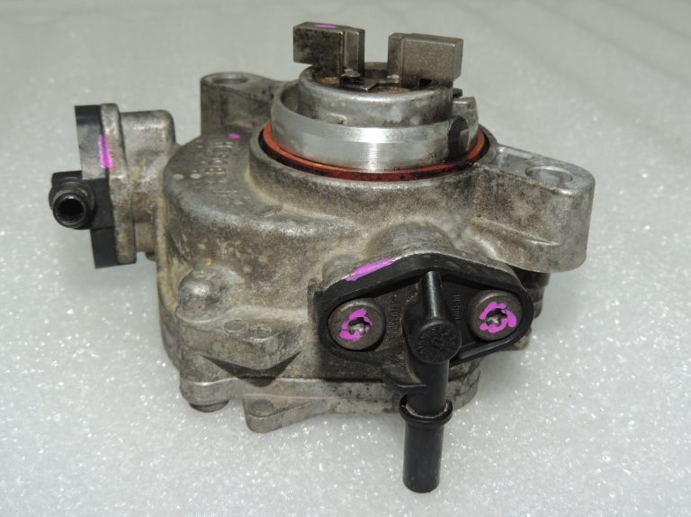 Oriģinālais 1.6TDCi Ford Peugeot vakuumsūknis 9684786780