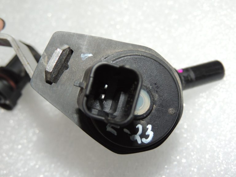 Citroen C3 1.6i EP6C Vakuuma vārsta solenoīda vārsts V754196180-03