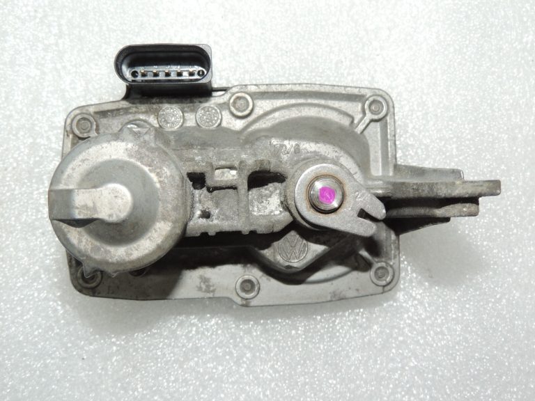 VW Audi Audi Seat Skoda 2.0TDi DFGA izplūdes aizbīdņa piedziņa 5Q0253691K