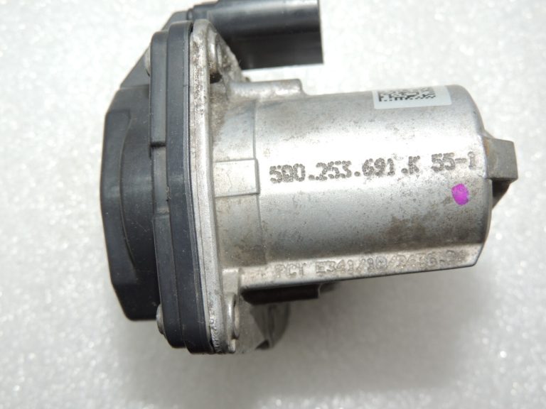 VW Audi Audi Seat Skoda 2.0TDi DFGA izplūdes aizbīdņa piedziņa 5Q0253691K