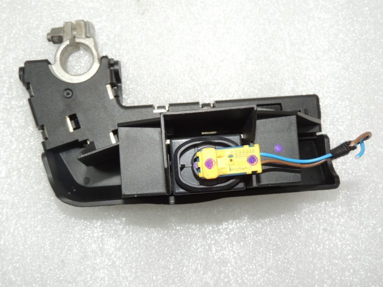 VW Audi akumulatora pārslodzes aizsardzības centrālais drošinātājs 8J0915459