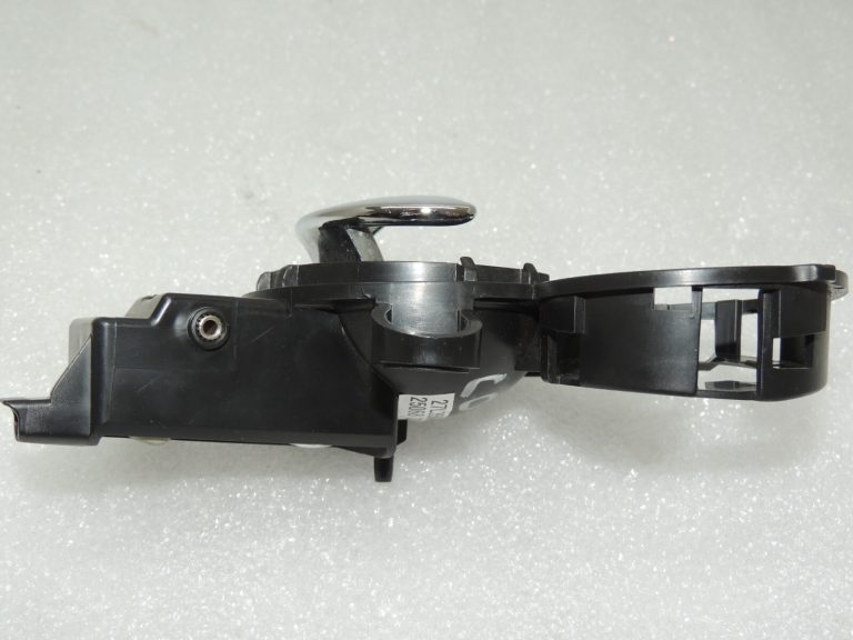 BMW MINI R50 R52 R53 Iekšējo durvju rokturis hromēts priekšējais labajā pusē 51417115341