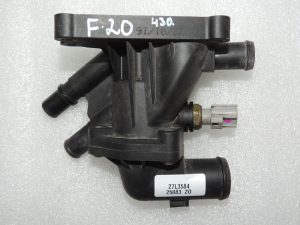 Ford Focus III 1.0i termostata korpuss 1872633 CM5G-9K478-GA