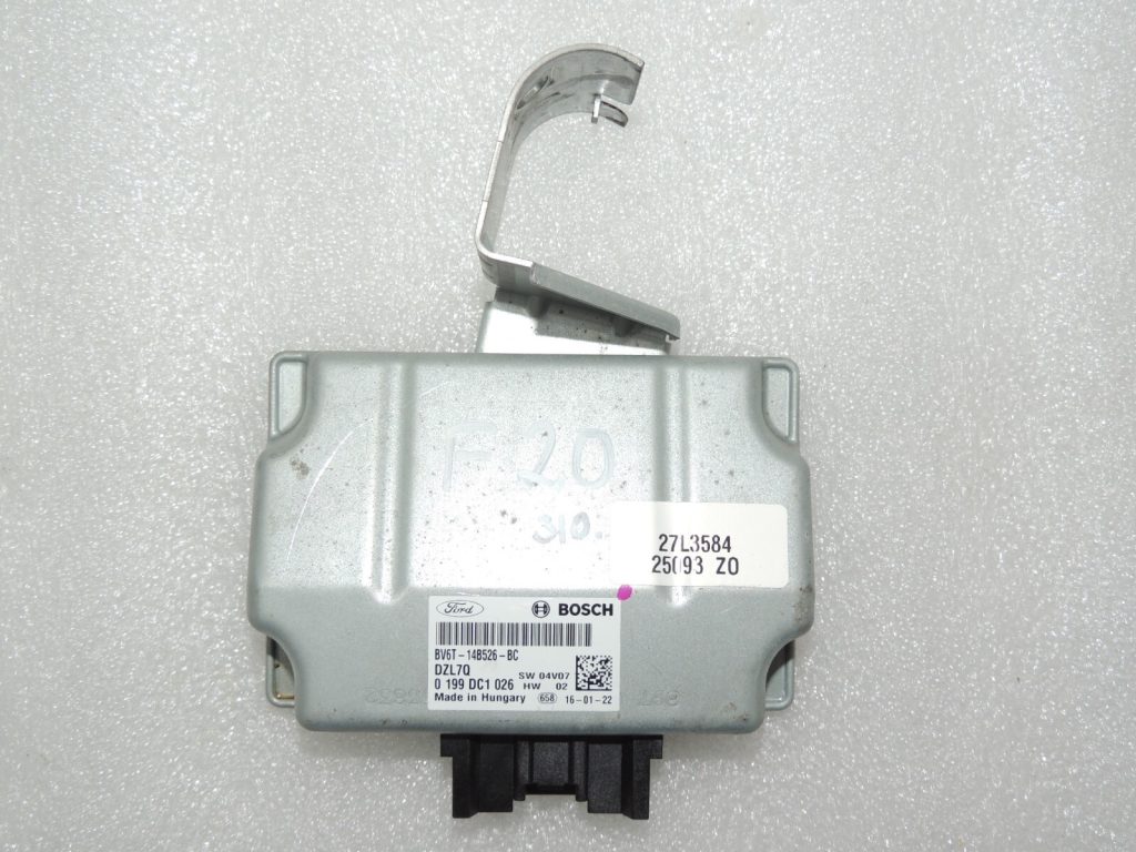 Ford Focus III 1.0i body control unit 1941589 BV6T-14B526-BC
