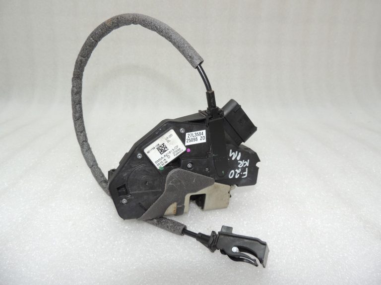 Ford Focus III Durvju slēdzene priekšējā kreisā 2067563