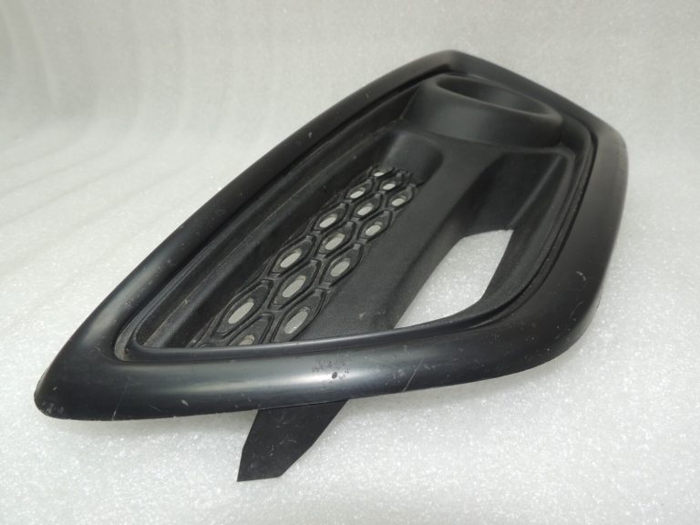 Renault Captur J87 Priekšējais miglas lukturu vāks 620752406R