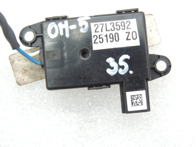Opel Mokka Insignia Astra Corsa imobilaizera nolasīšanas spoles vadības bloks 42444553