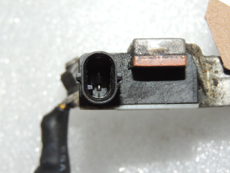 Opel Mokka akumulatora kabelis mīnus stopstarta sensors 13306650