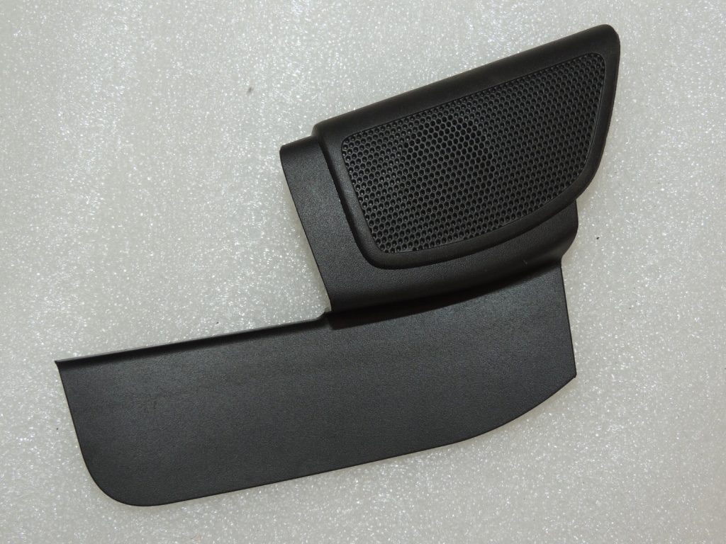 Ford Focus III крышка твитера передняя левая 1885479