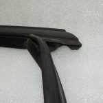 Ford Focus III Aizmugurējā kreisā stikla blīvējums 1787049