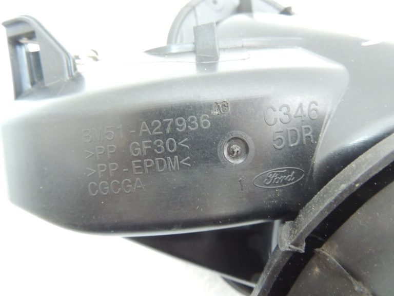 Ford Focus III degvielas uzpildes vāka eņģe degvielas aizbīdnis 1768207